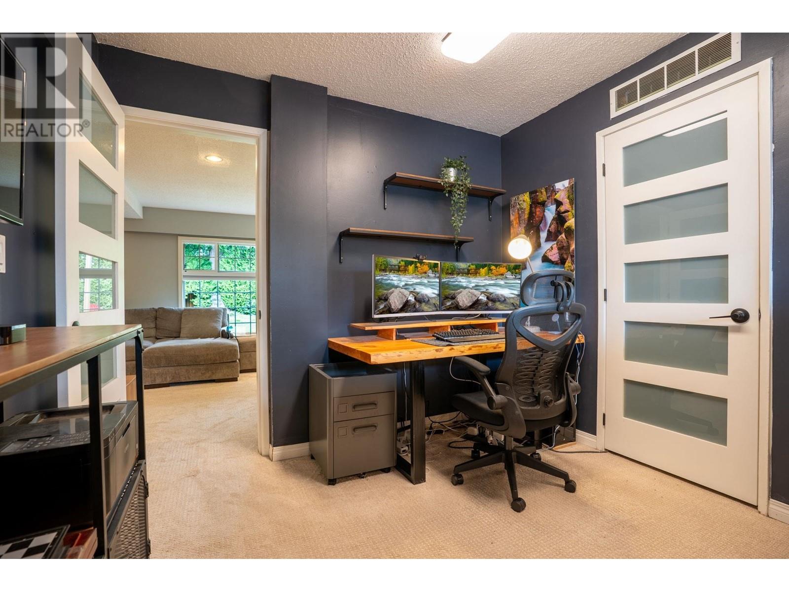 1667 Suffolk Avenue, Port Coquitlam, British Columbia  V3B 1H1 - Photo 16 - R2981153