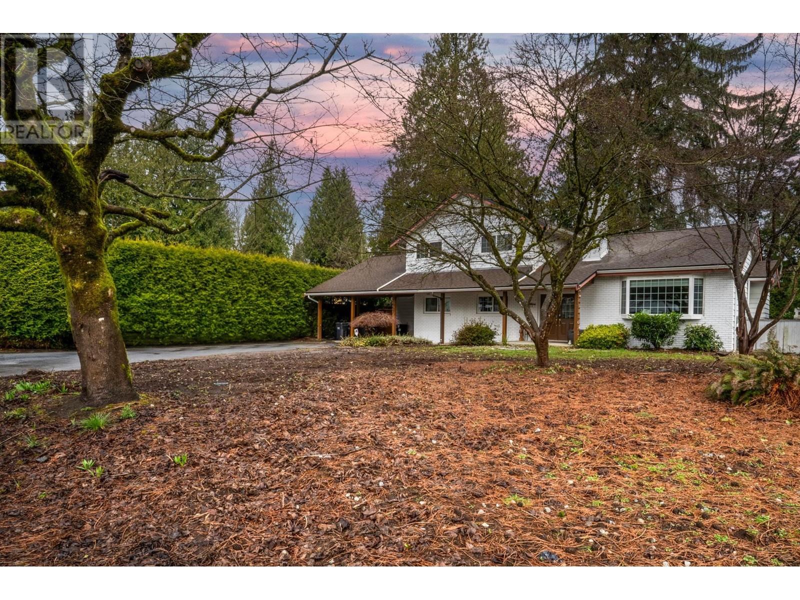 1667 Suffolk Avenue, Port Coquitlam, British Columbia  V3B 1H1 - Photo 2 - R2981153