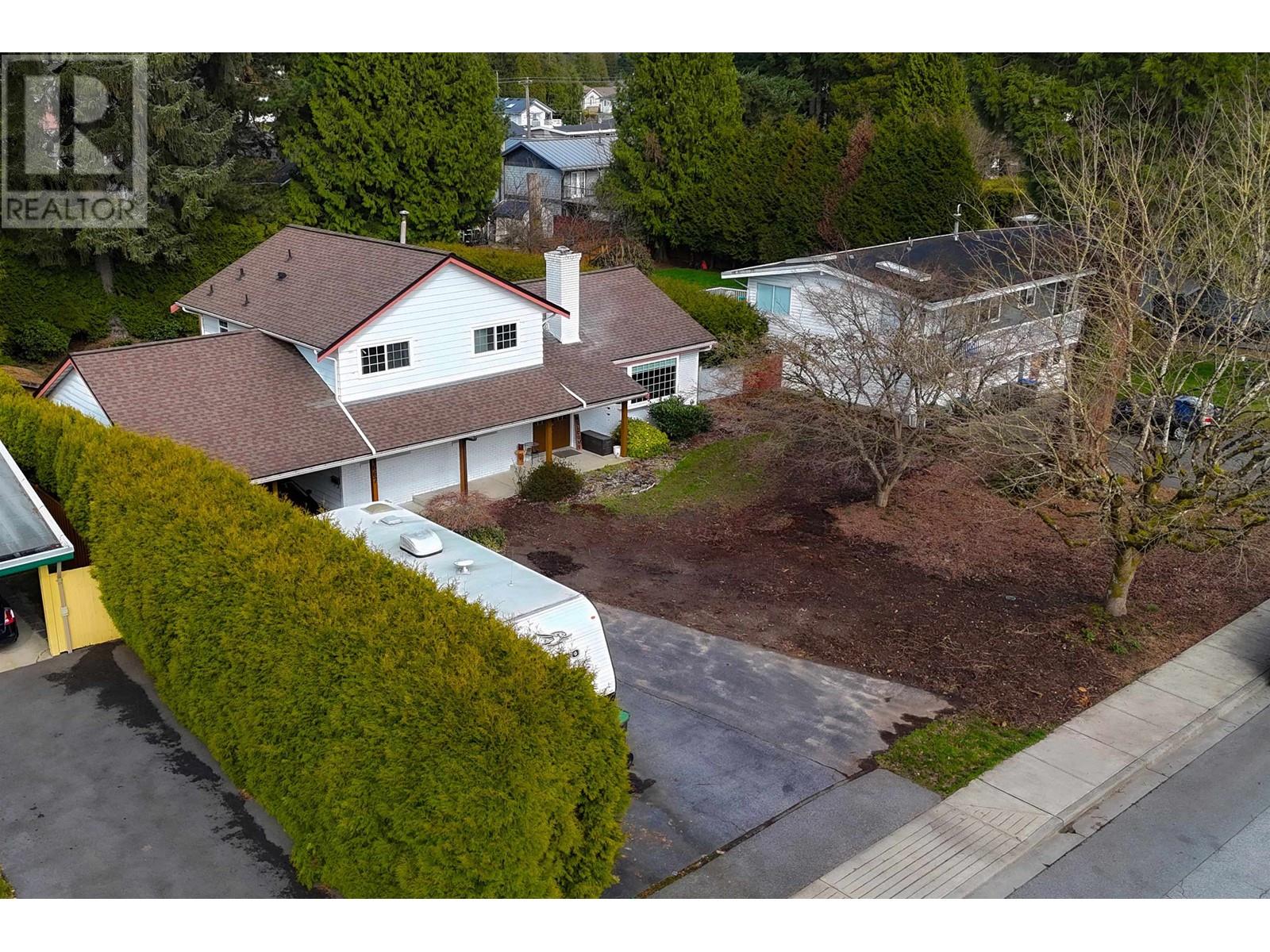 1667 Suffolk Avenue, Port Coquitlam, British Columbia  V3B 1H1 - Photo 29 - R2981153