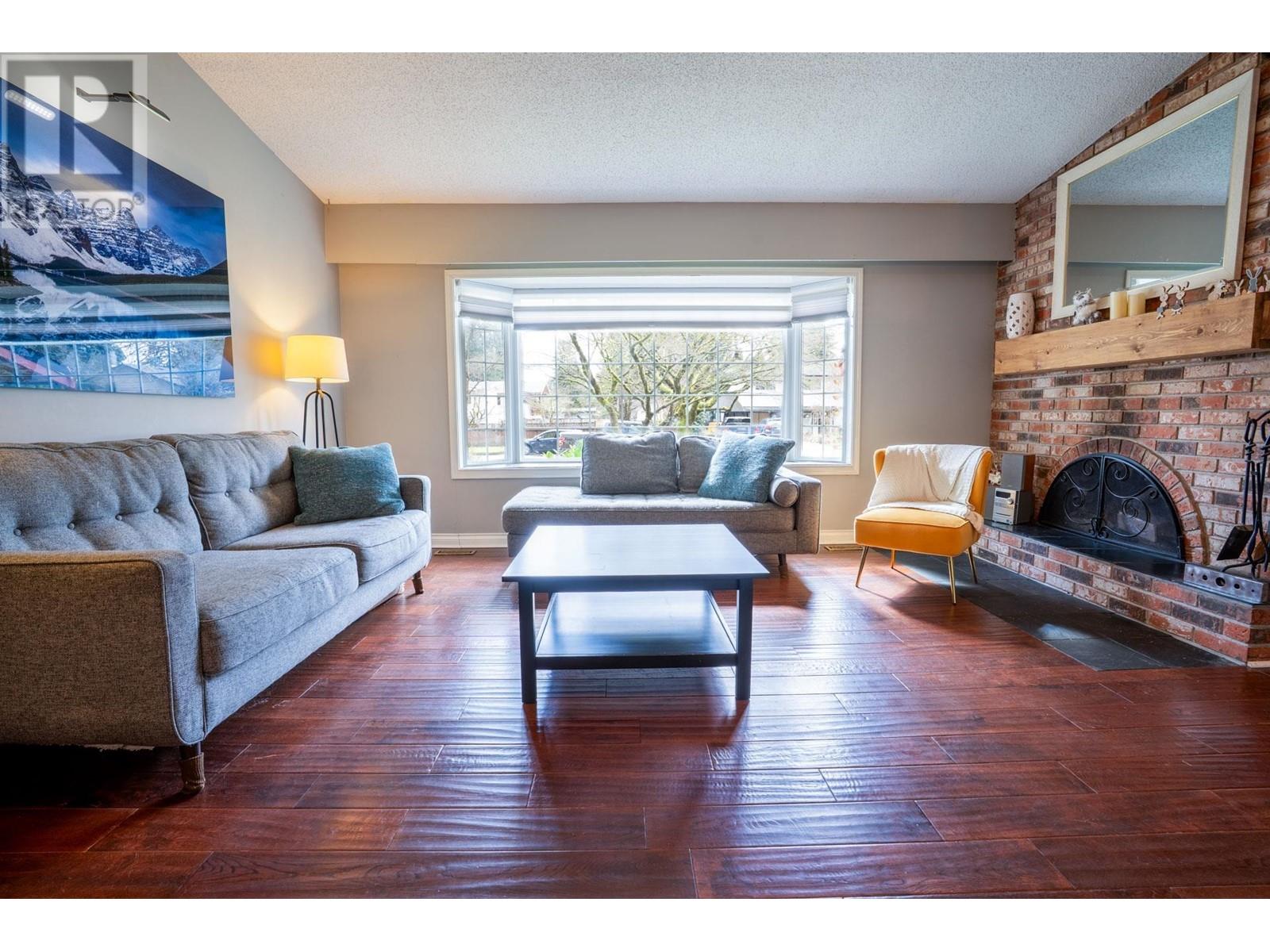 1667 Suffolk Avenue, Port Coquitlam, British Columbia  V3B 1H1 - Photo 4 - R2981153