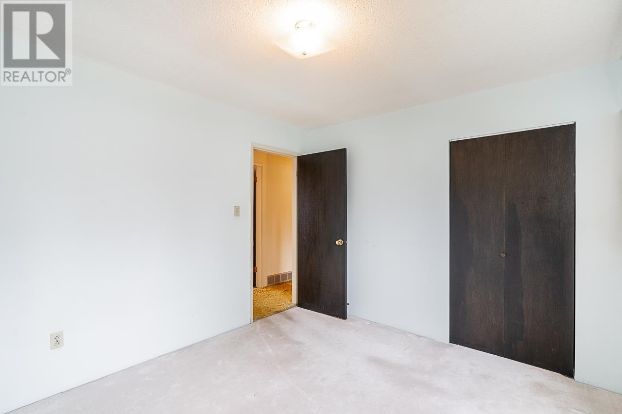 4755 Harley Court, Burnaby, British Columbia  V5H 1M9 - Photo 18 - R2981184