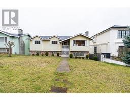 4755 HARLEY COURT, Burnaby, British Columbia