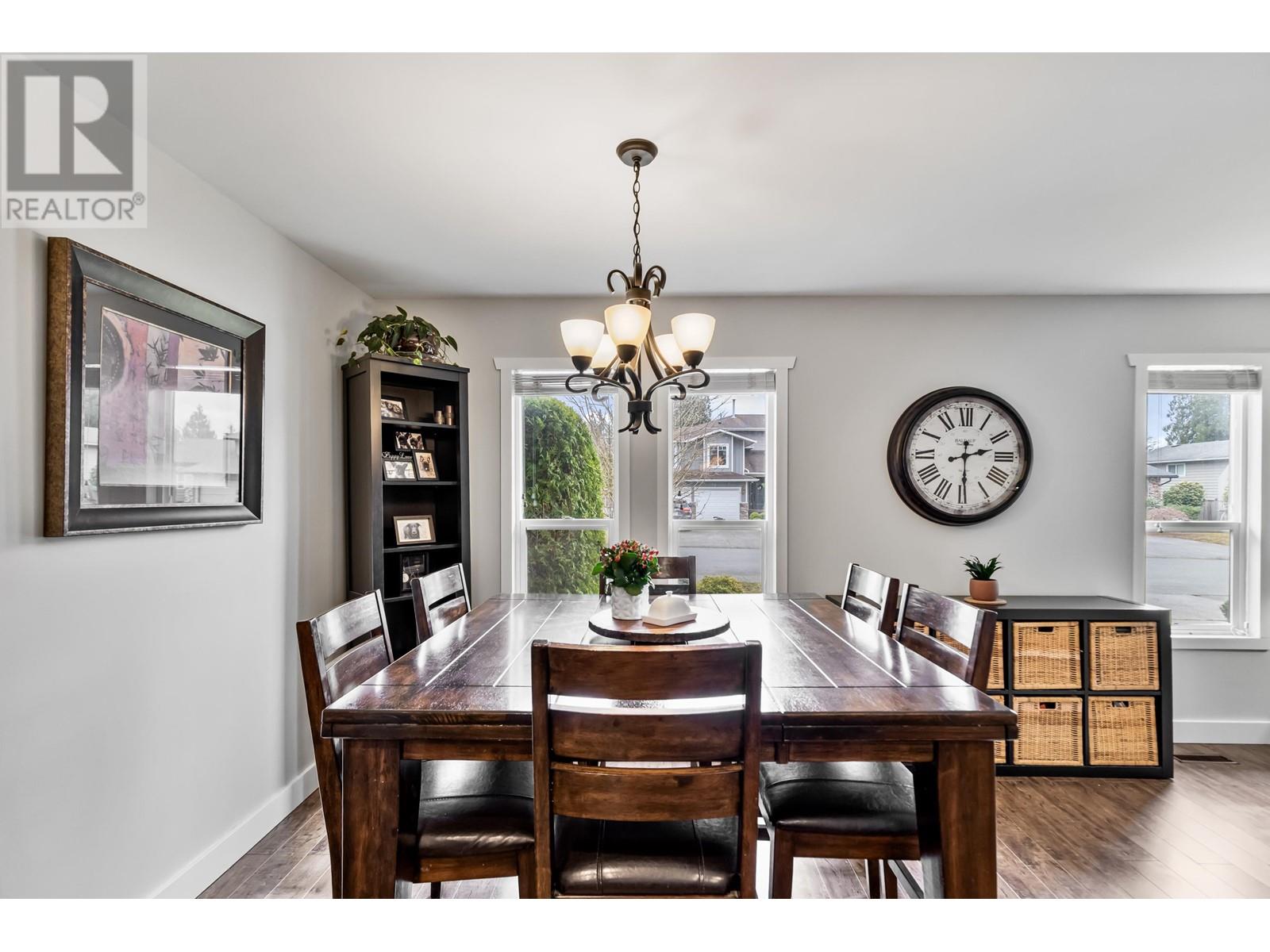 21201 Mccallum Court, Maple Ridge, British Columbia  V4R 2L9 - Photo 12 - R2981187