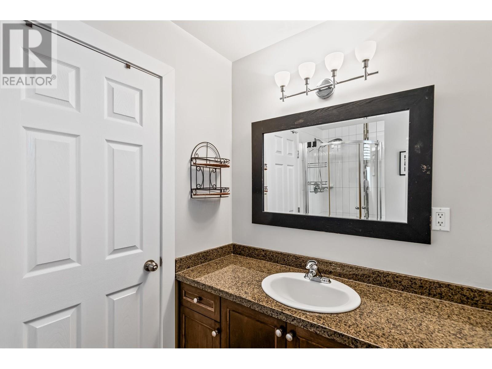 21201 Mccallum Court, Maple Ridge, British Columbia  V4R 2L9 - Photo 30 - R2981187