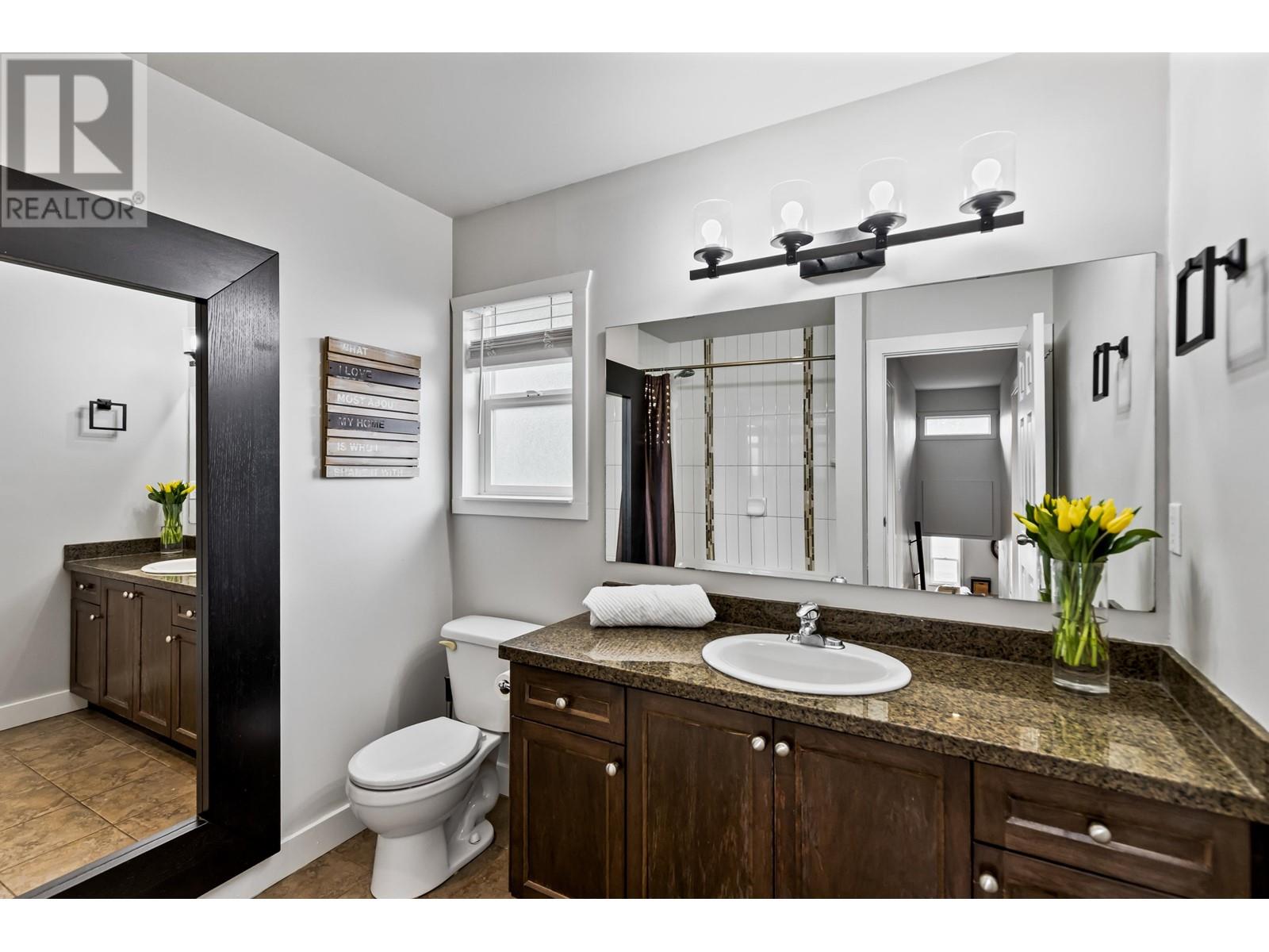 21201 Mccallum Court, Maple Ridge, British Columbia  V4R 2L9 - Photo 33 - R2981187