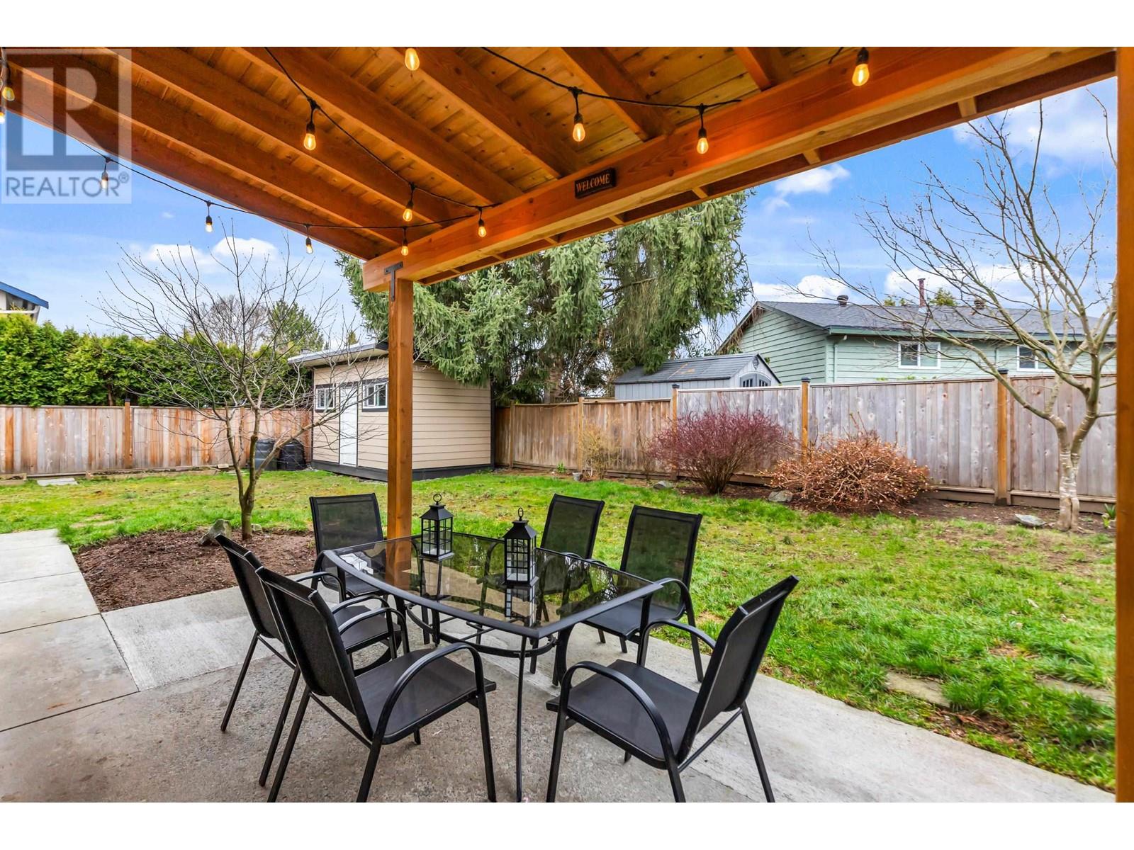 21201 Mccallum Court, Maple Ridge, British Columbia  V4R 2L9 - Photo 34 - R2981187