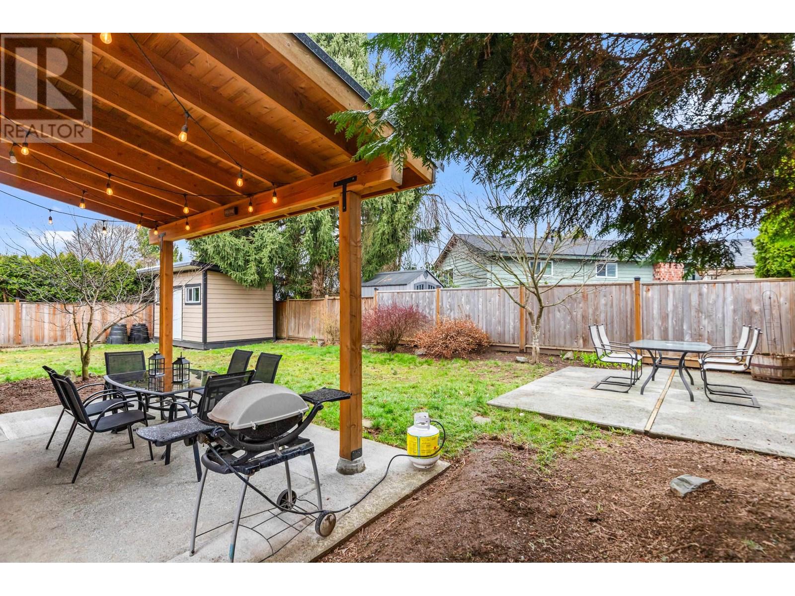 21201 Mccallum Court, Maple Ridge, British Columbia  V4R 2L9 - Photo 35 - R2981187