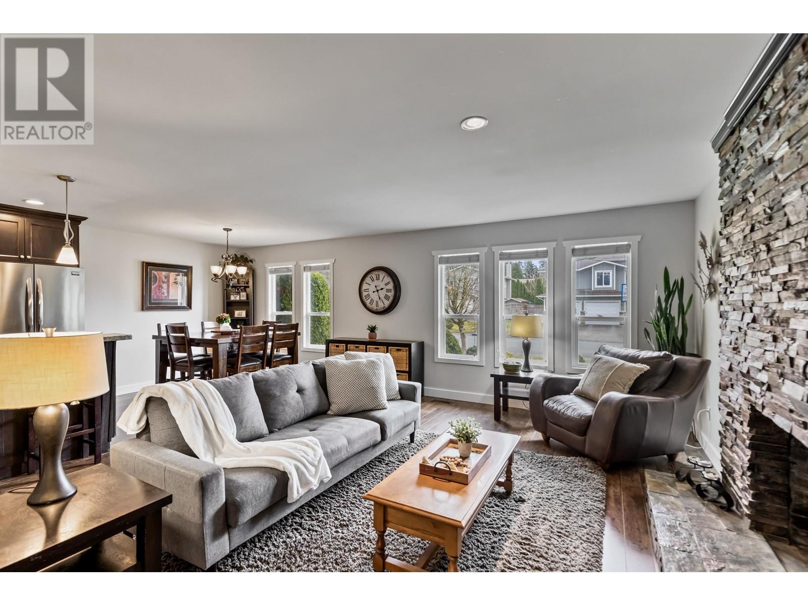 21201 Mccallum Court, Maple Ridge, British Columbia  V4R 2L9 - Photo 6 - R2981187