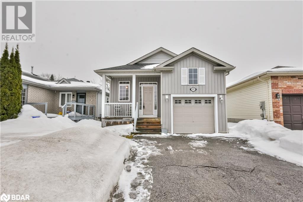 49 Athabaska Road, Barrie, Ontario  L4N 8E8 - Photo 1 - 40709483