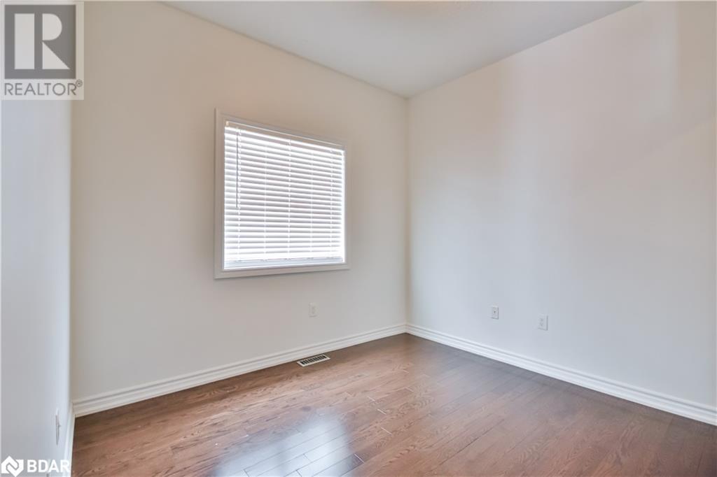 49 Athabaska Road, Barrie, Ontario  L4N 8E8 - Photo 10 - 40709483