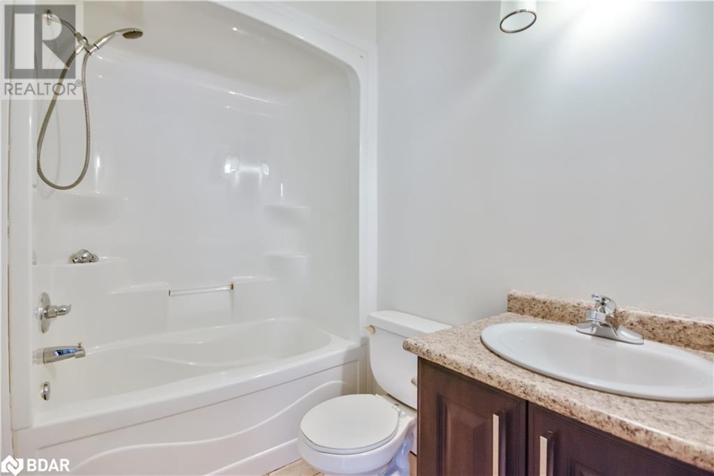 49 Athabaska Road, Barrie, Ontario  L4N 8E8 - Photo 11 - 40709483