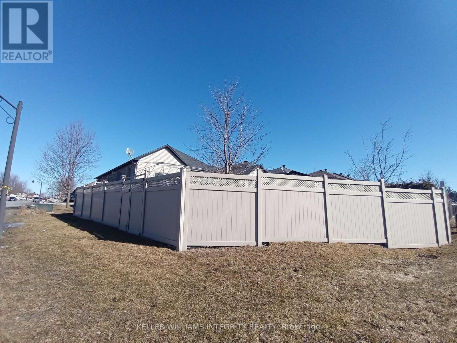 101 Thivierge Court, Clarence-Rockland, Ontario  K4K 0E7 - Photo 38 - X11969719