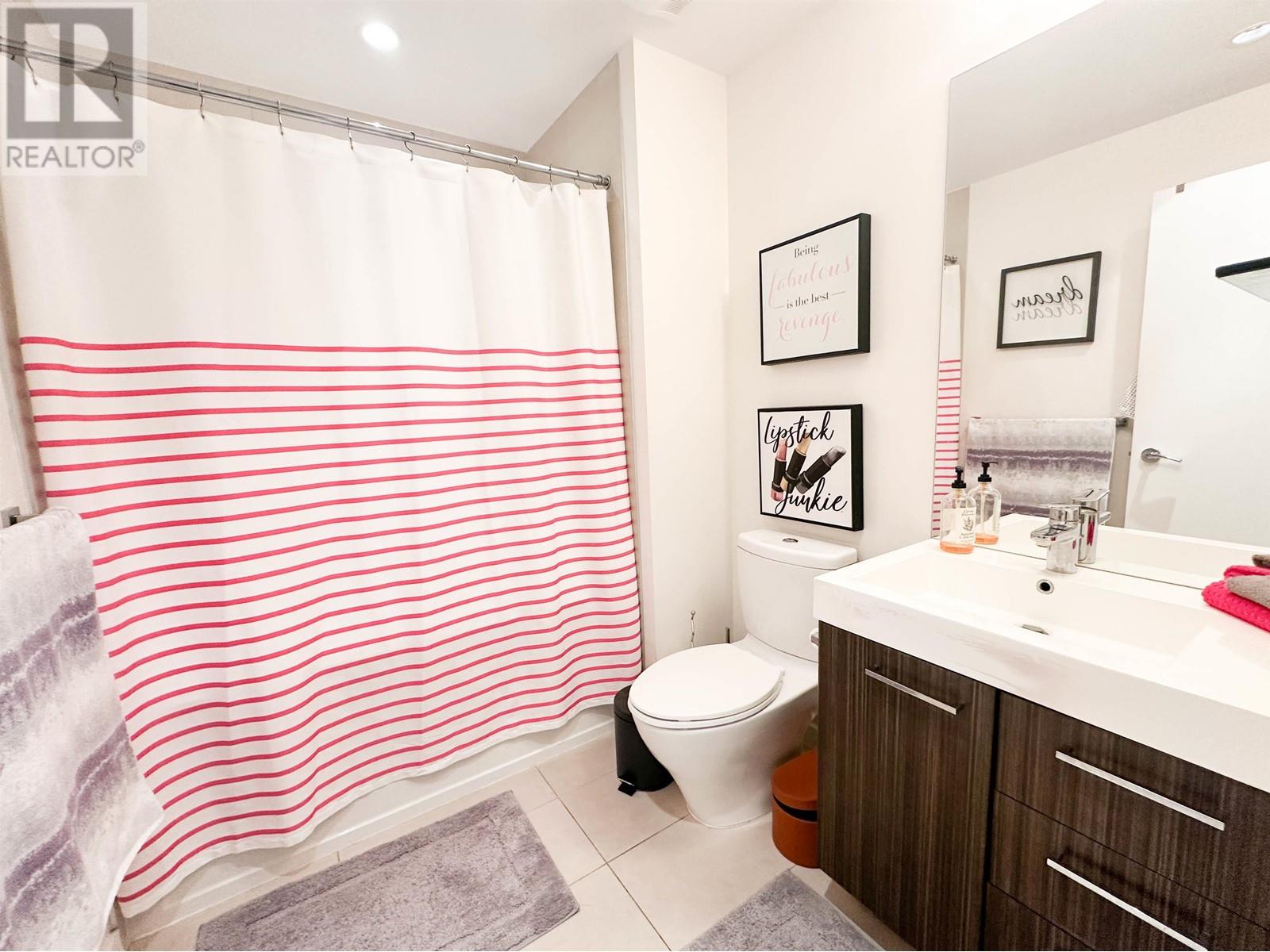 302 4310 Hastings Street, Burnaby, British Columbia  V5C 2J9 - Photo 10 - R2981185