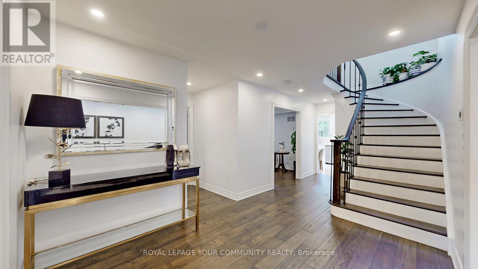 50 Barrydale Crescent, Toronto, Ontario  M3B 3E2 - Photo 20 - C12038190