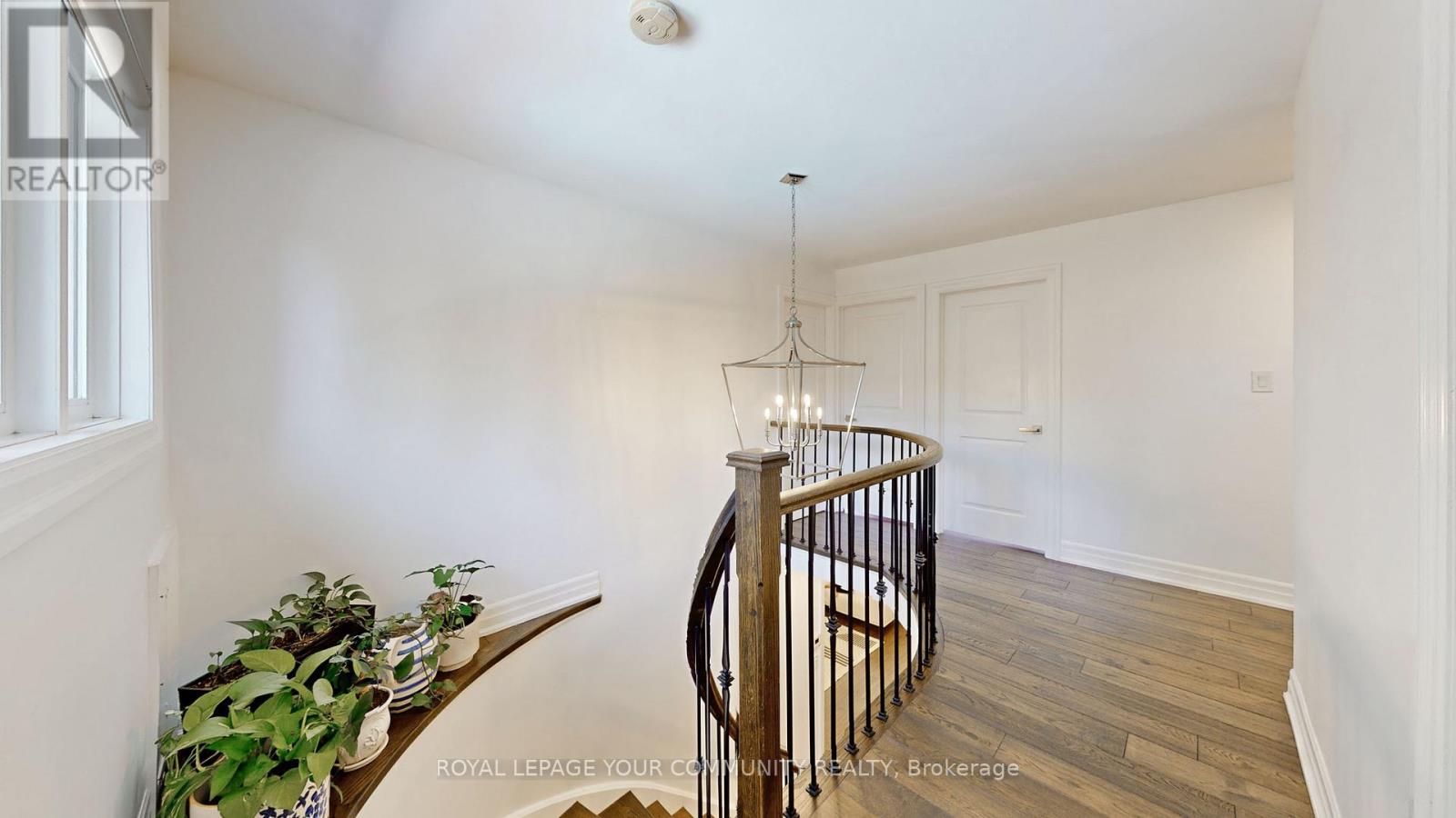 50 Barrydale Crescent, Toronto, Ontario  M3B 3E2 - Photo 21 - C12038190