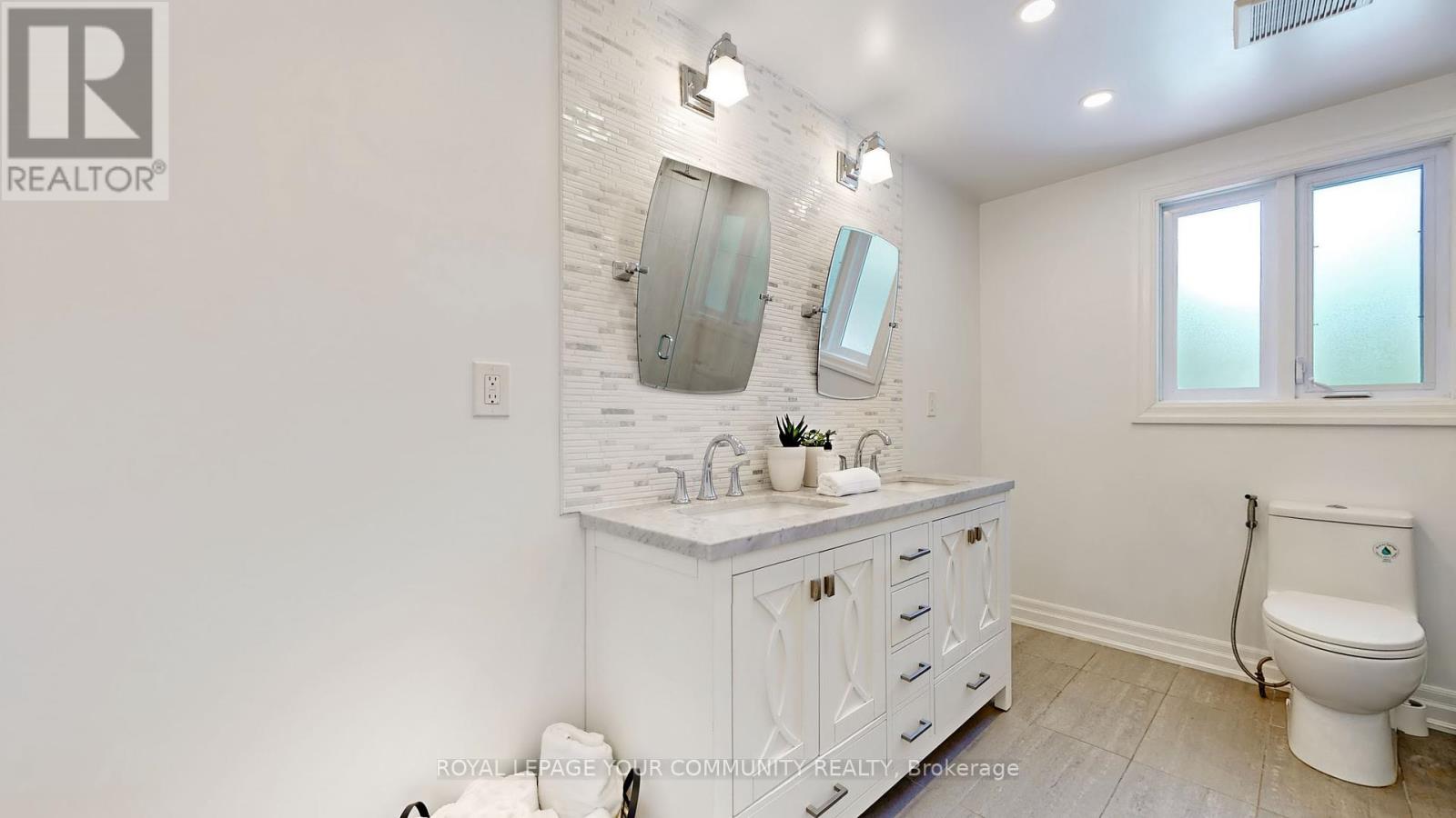 50 Barrydale Crescent, Toronto, Ontario  M3B 3E2 - Photo 26 - C12038190