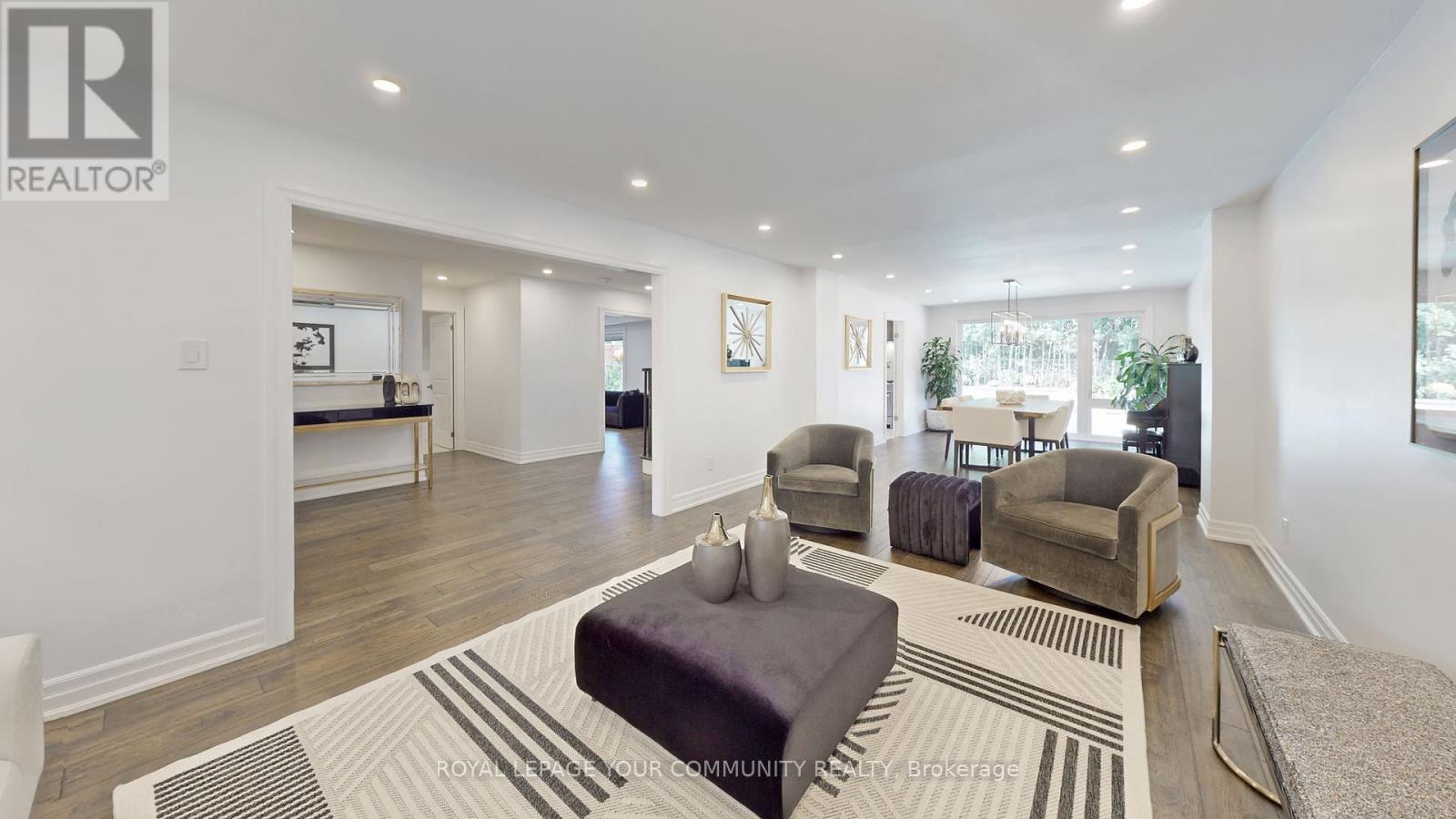 Property at 50 BARRYDALE CRESCENT image 3