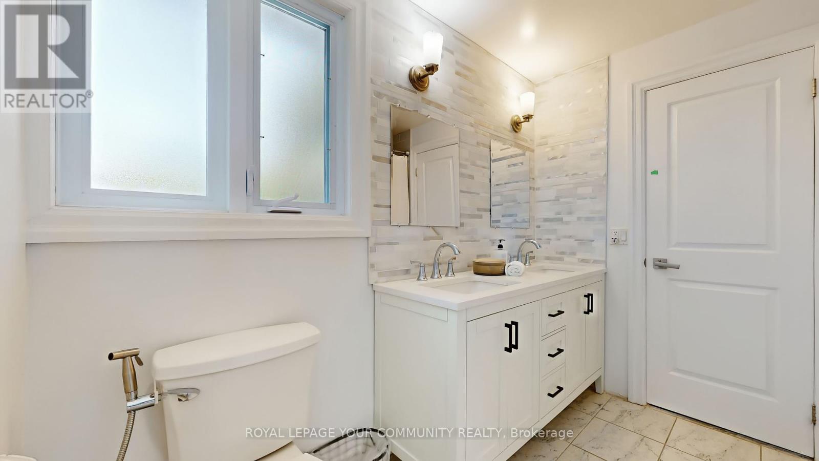 50 Barrydale Crescent, Toronto, Ontario  M3B 3E2 - Photo 34 - C12038190