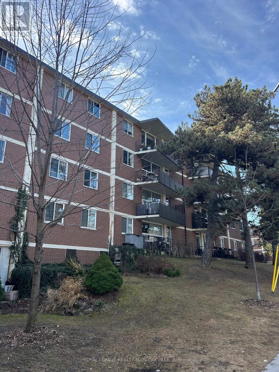 Ph 06 - 80 Coe Hill Drive, Toronto, Ontario  M6S 3C9 - Photo 1 - W12036337