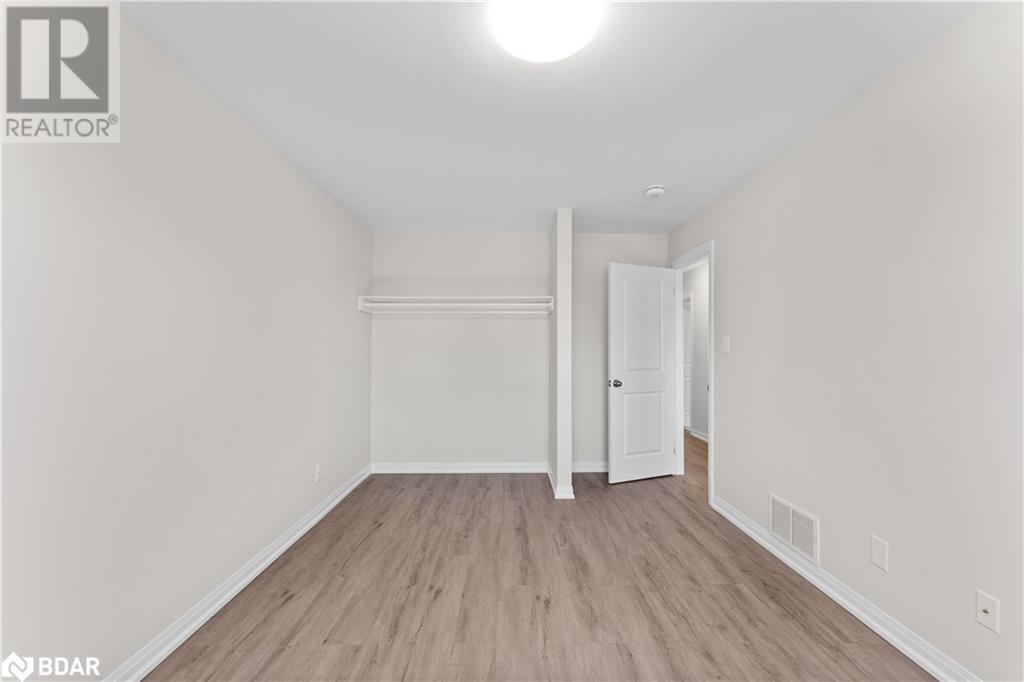 43 Charlbrook Avenue, Barrie, Ontario  L4M 2Y6 - Photo 15 - 40708702