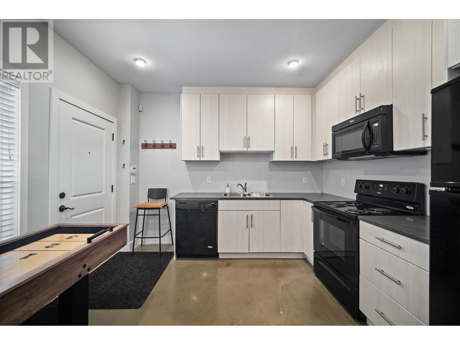 741 Blue Mountain Street, Coquitlam, British Columbia  V3J 4S3 - Photo 34 - R2981173