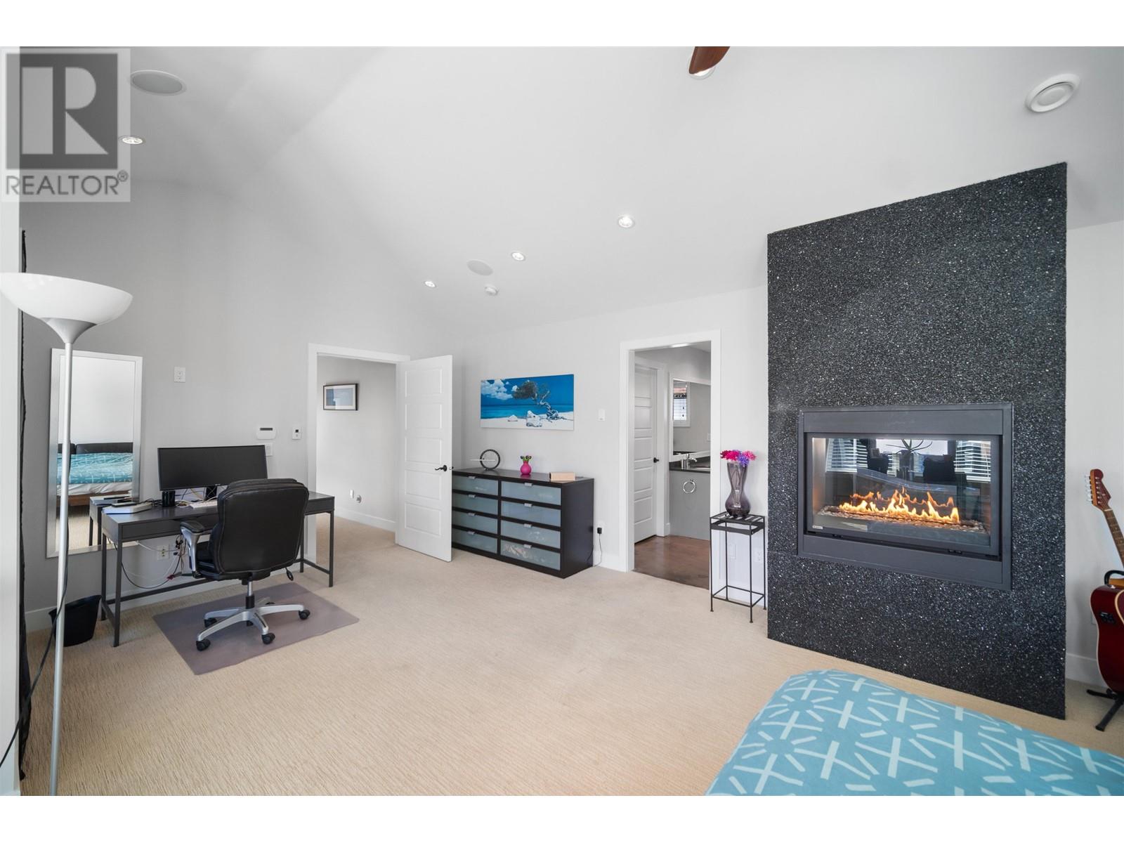 741 Blue Mountain Street, Coquitlam, British Columbia  V3J 4S3 - Photo 28 - R2981173