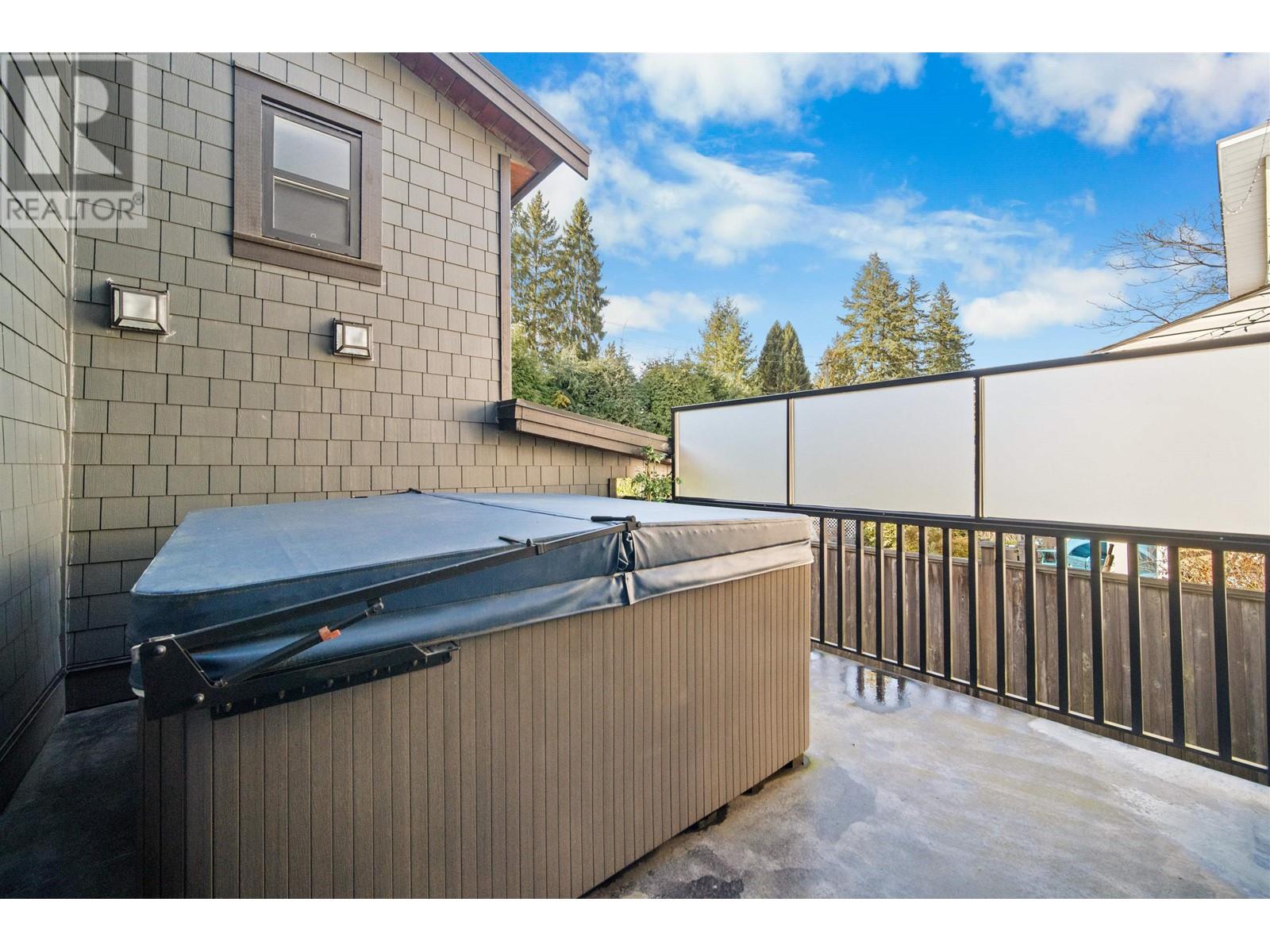741 Blue Mountain Street, Coquitlam, British Columbia  V3J 4S3 - Photo 19 - R2981173