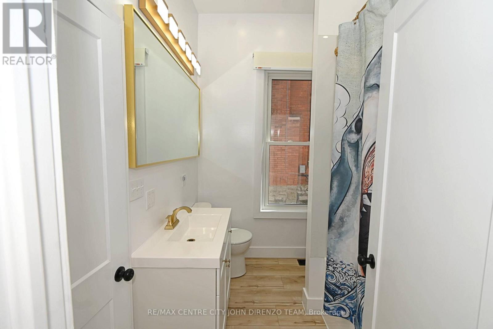 Photo 10 of 37 for 87 Gladstone Avenue