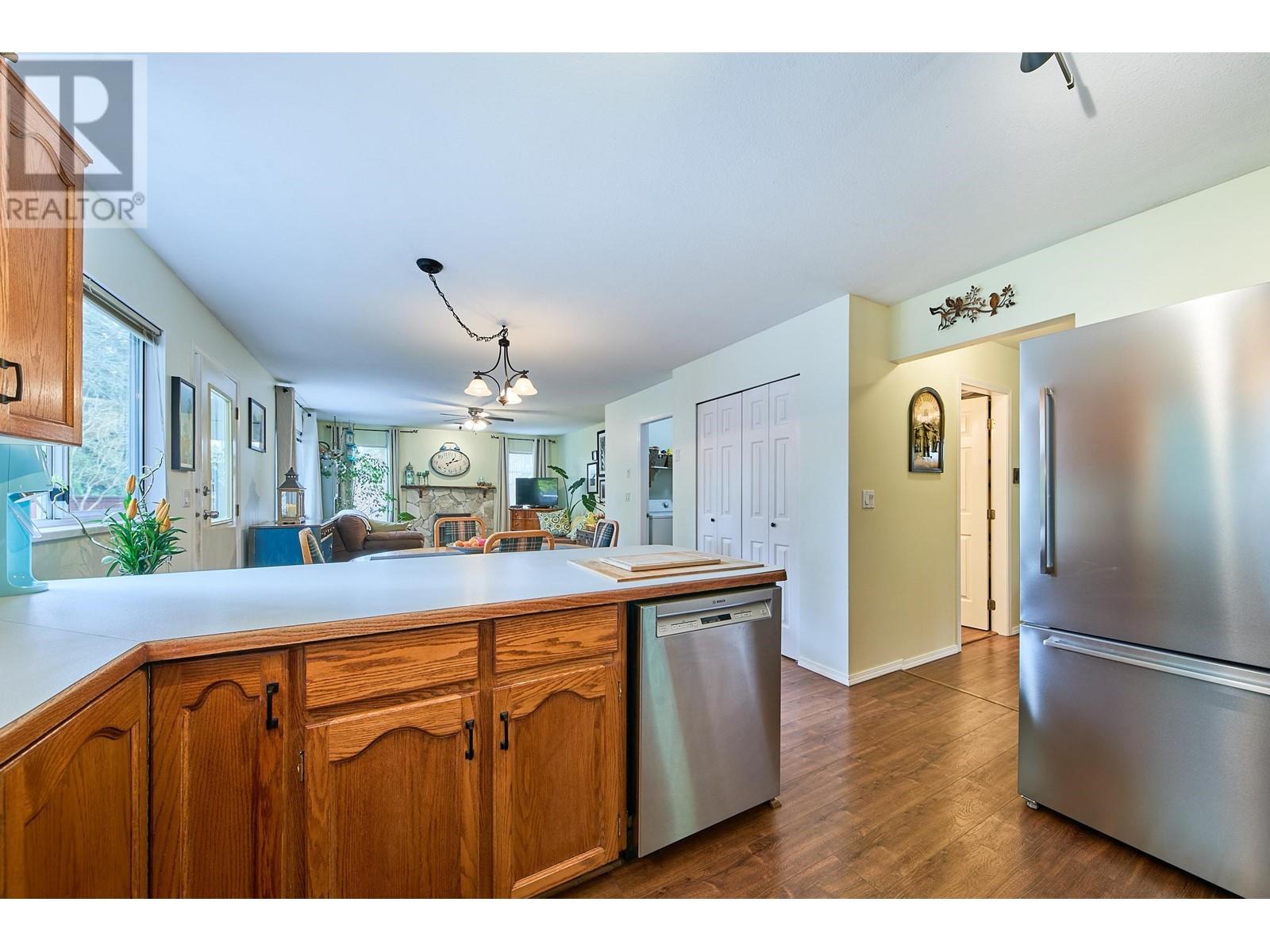25006 120b Avenue, Maple Ridge, British Columbia  V4R 2B1 - Photo 6 - R2981109