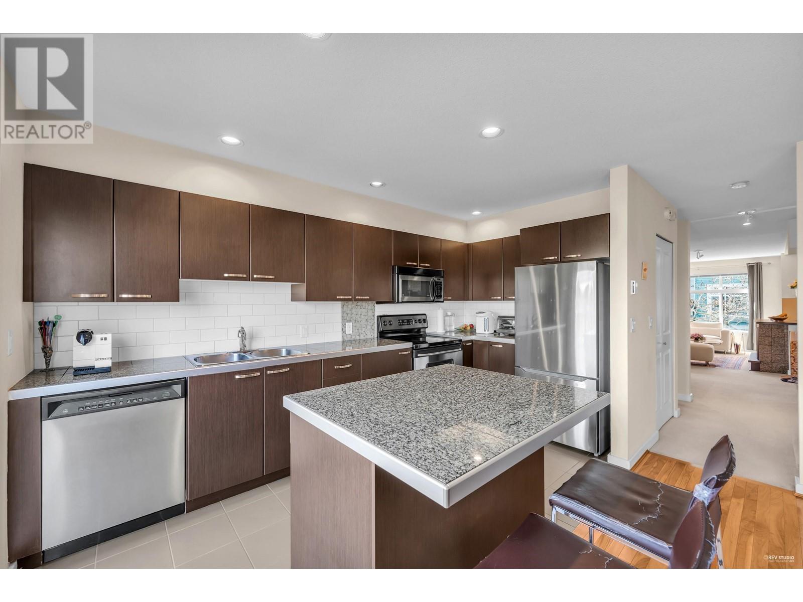 21 9533 Granville Avenue, Richmond, British Columbia  V6Y 1P9 - Photo 4 - R2981123