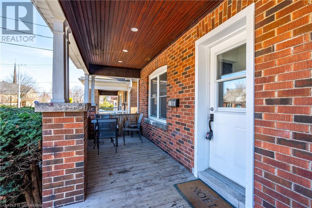 Property at 1161 KING Street W image 3