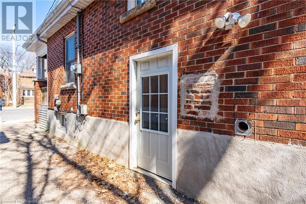 1161 King Street W, Hamilton, Ontario  L9S 1M3 - Photo 38 - 40709568
