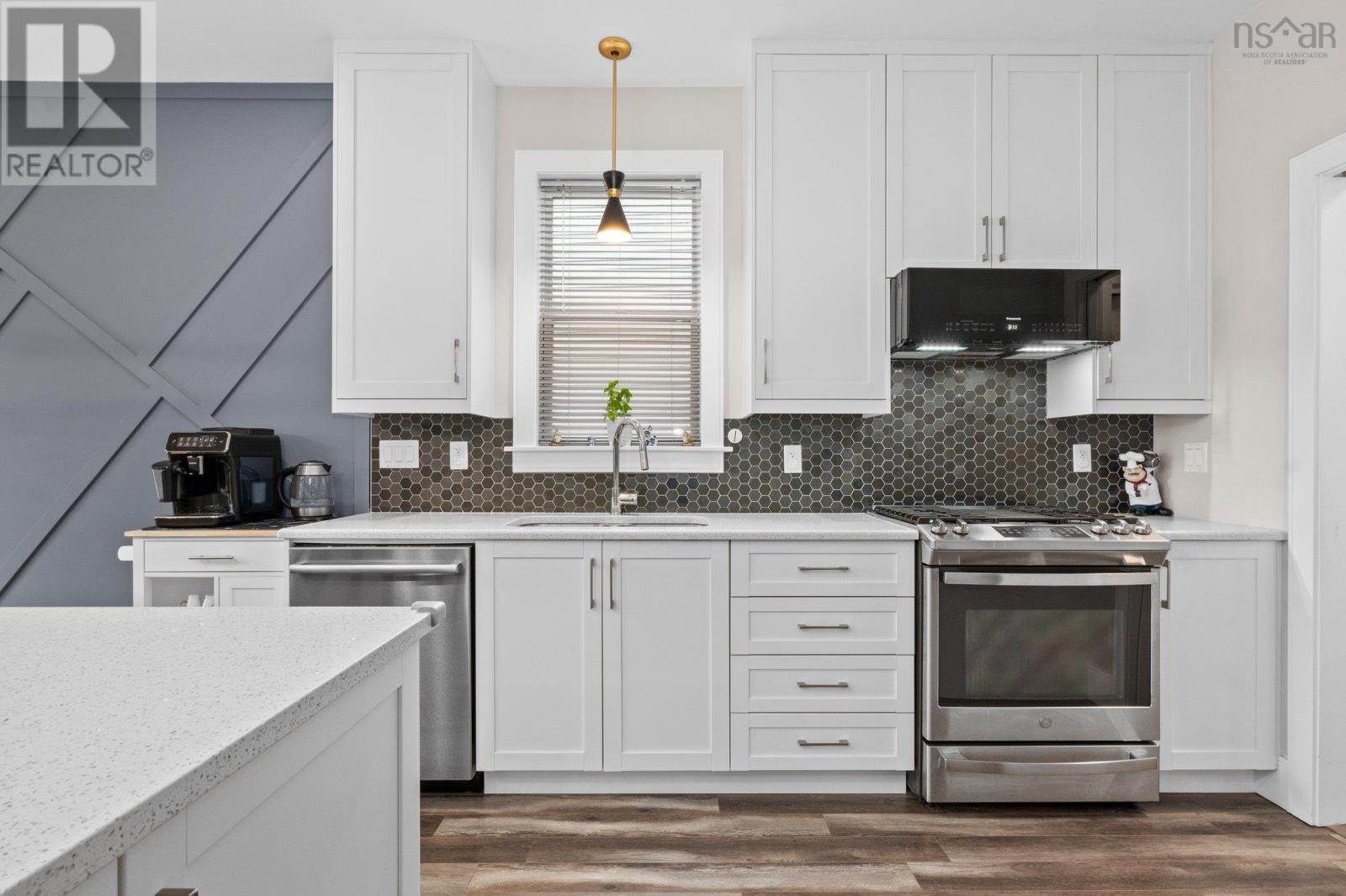 11 Bristolton Avenue, Bedford, Nova Scotia  B4B 0Z4 - Photo 9 - 202505693