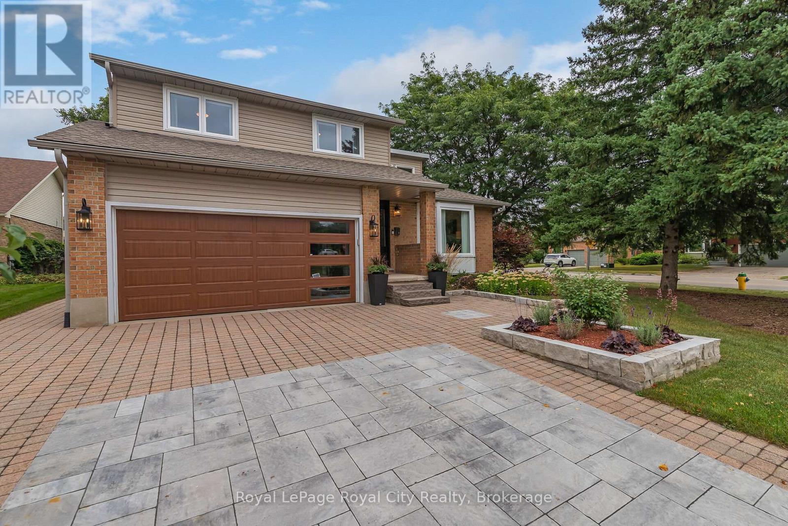Property at 1 HUNTINGTON PLACE image 3