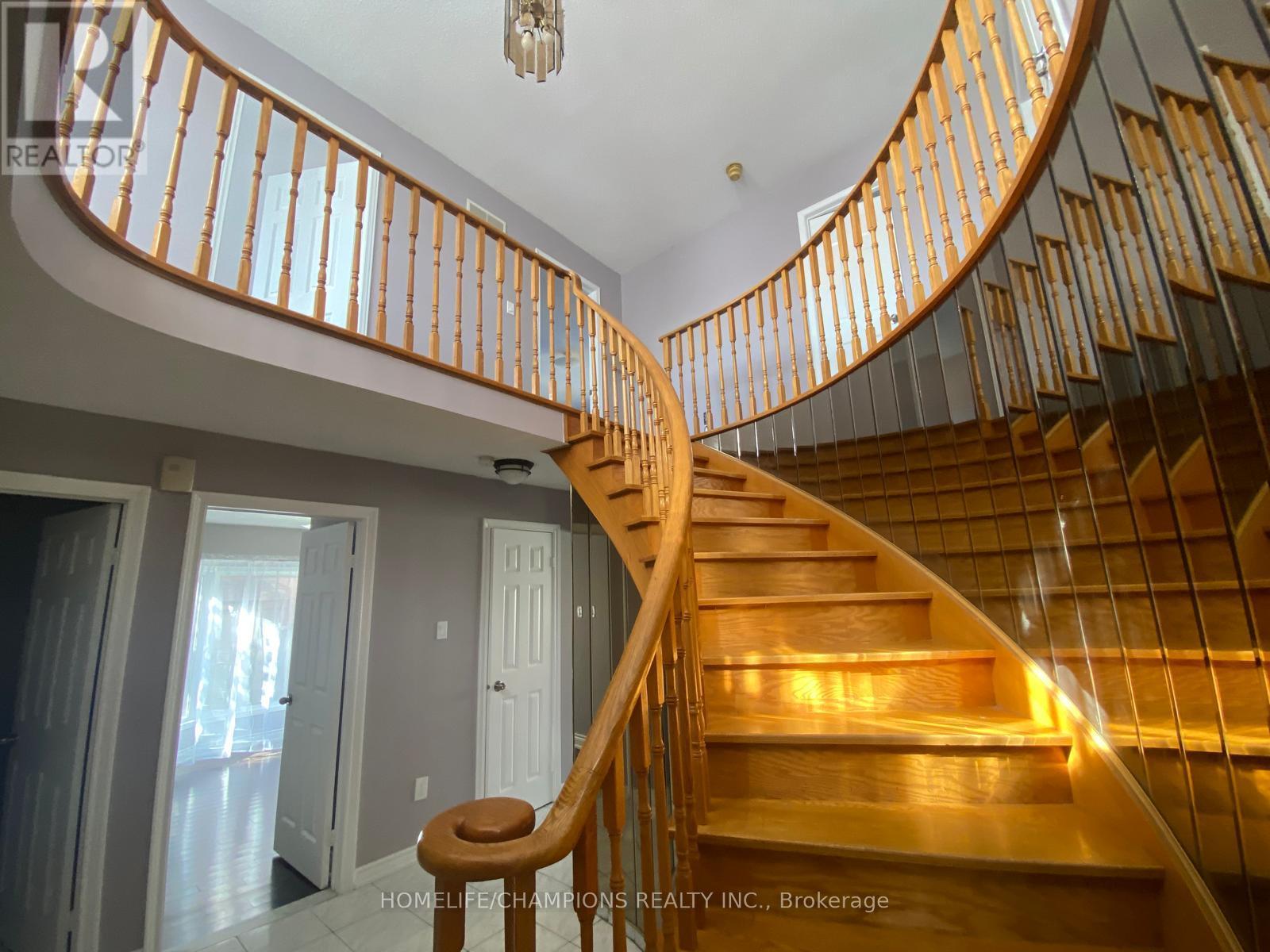 46 Canmore Boulevard, Toronto, Ontario  M1C 3W2 - Photo 17 - E12038492