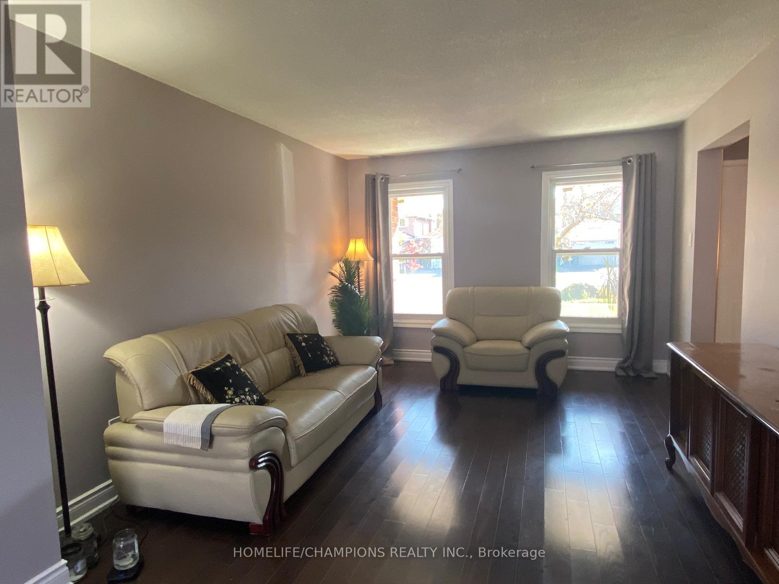 Property at 46 CANMORE BOULEVARD image 5