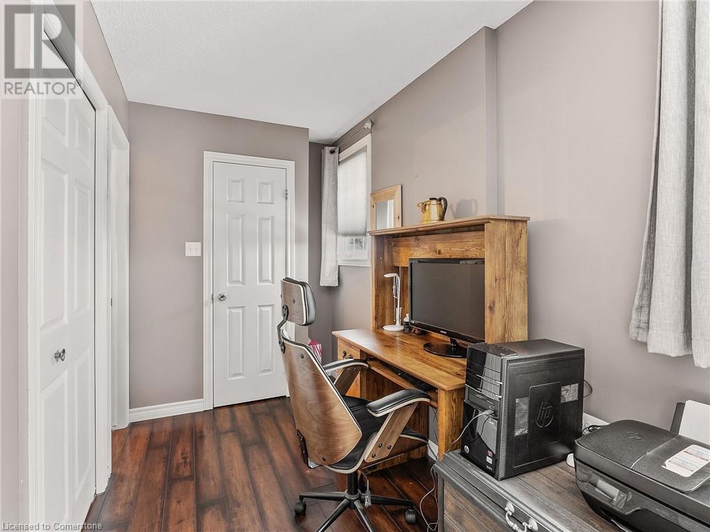 25 Lindsay Drive, Caledonia, Ontario  N3W 2M3 - Photo 24 - 40699097