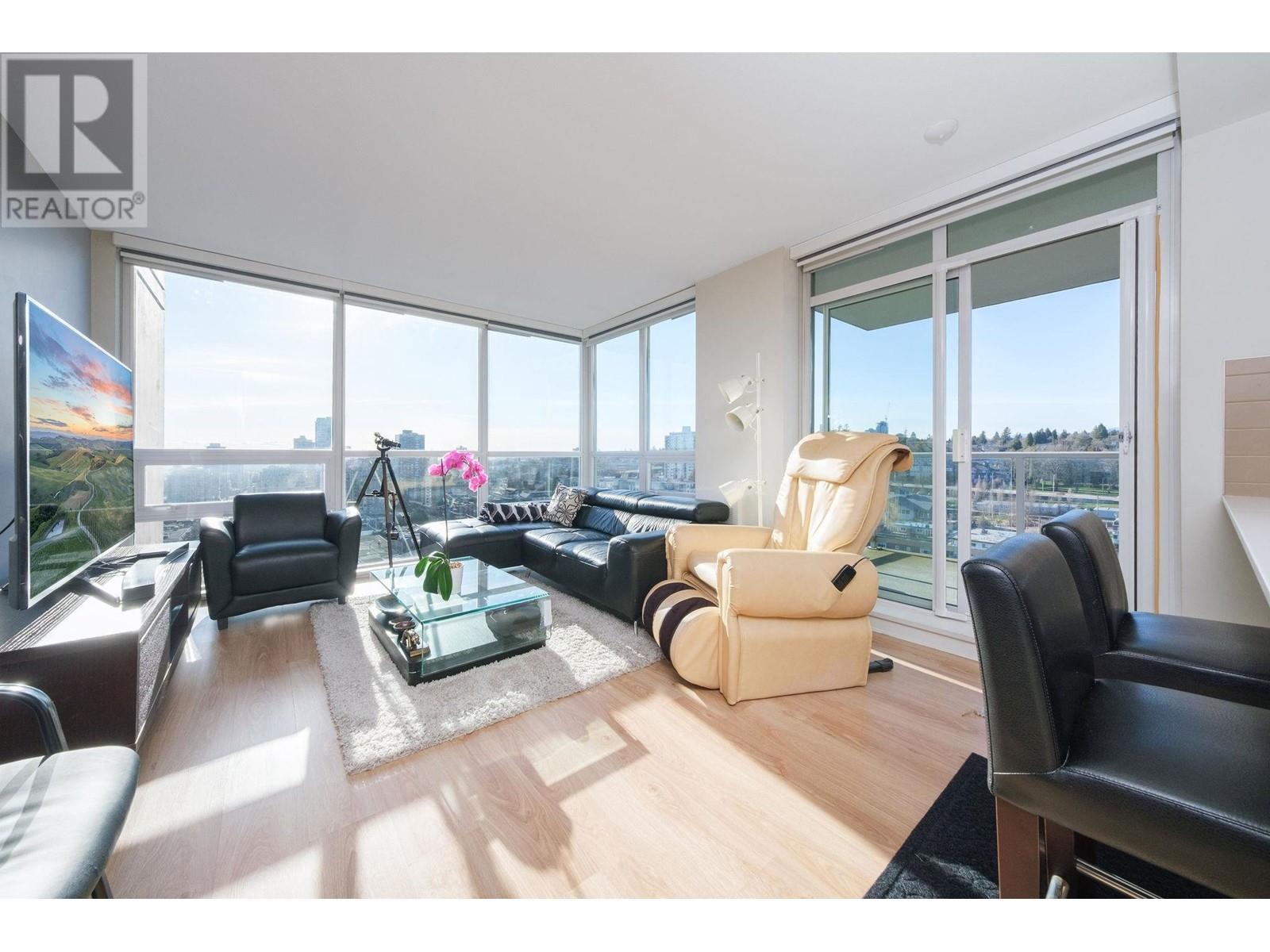 2106 125 Columbia Street, New Westminster, British Columbia  V3L 0G8 - Photo 1 - R2976246