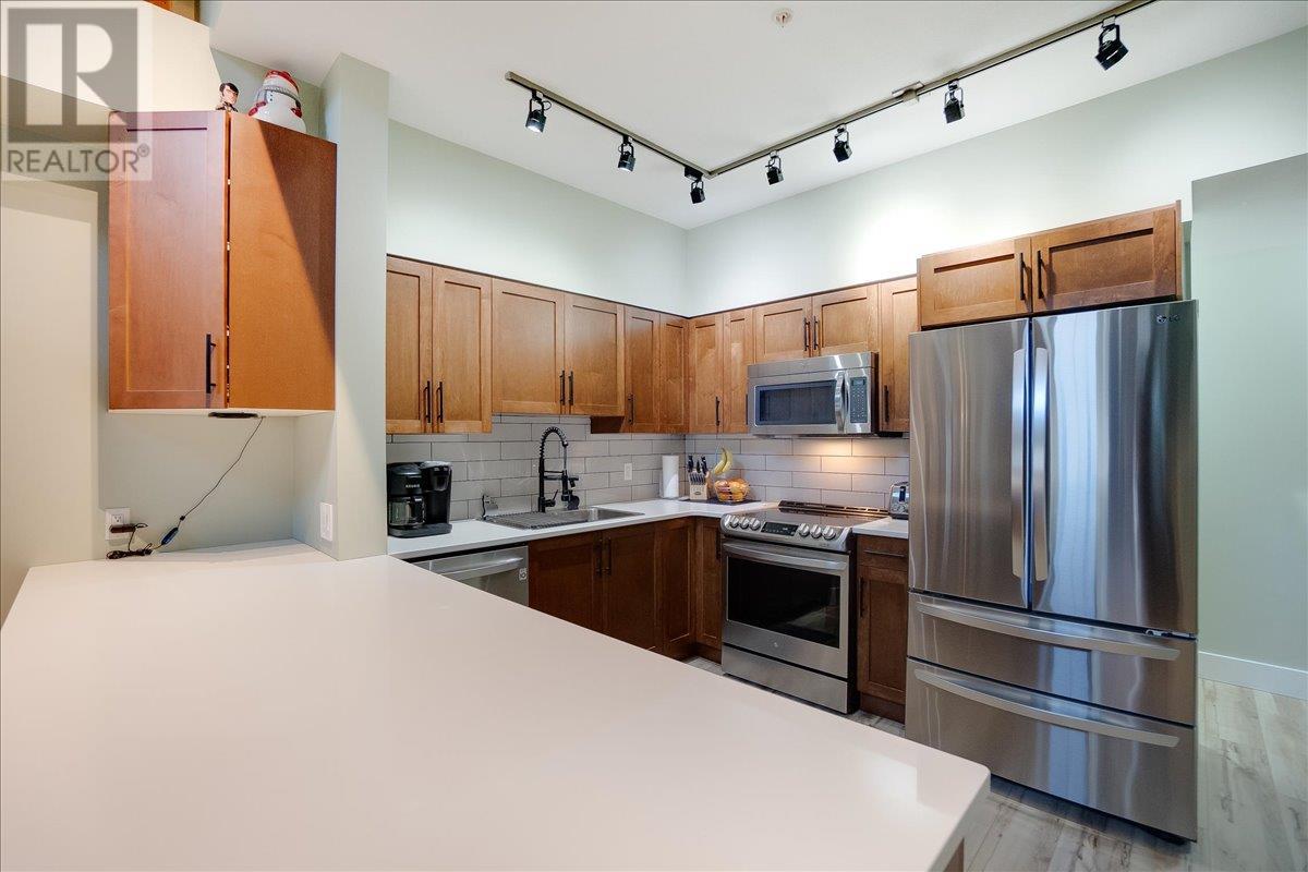 5570 Broadwater Road Unit# 315, Castlegar, British Columbia  V1N 0A1 - Photo 9 - 10340182