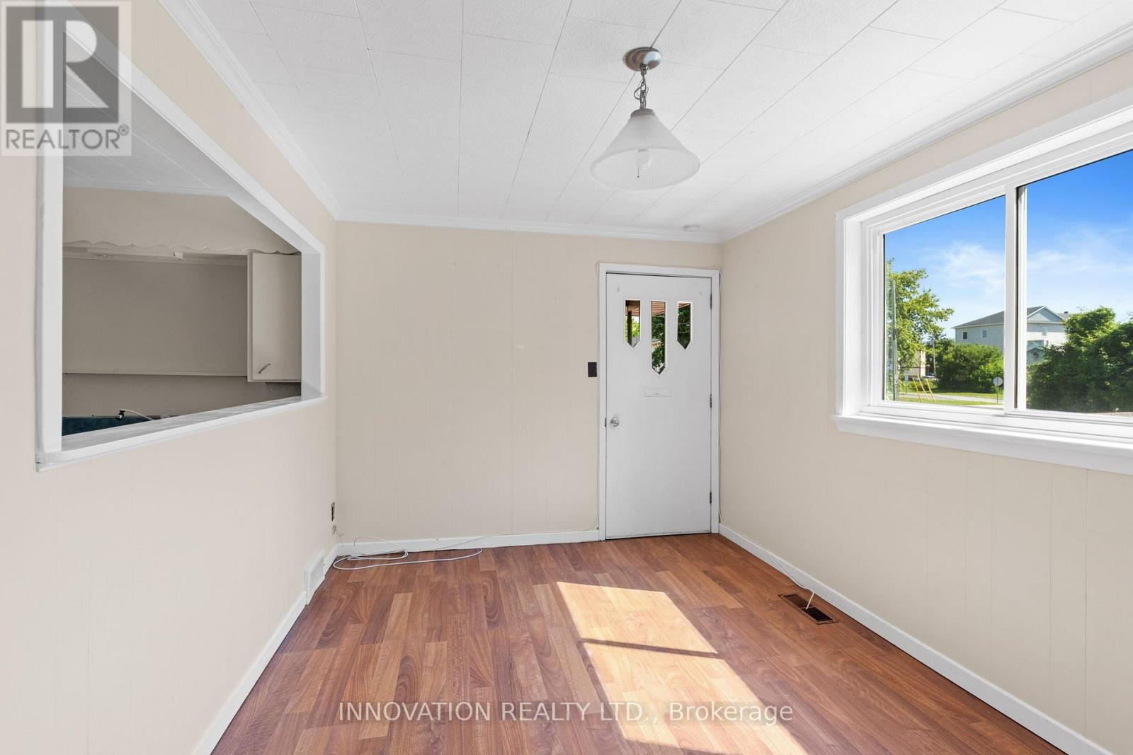 55 Lake Avenue E, Carleton Place, Ontario  K7C 1K7 - Photo 17 - X12038663