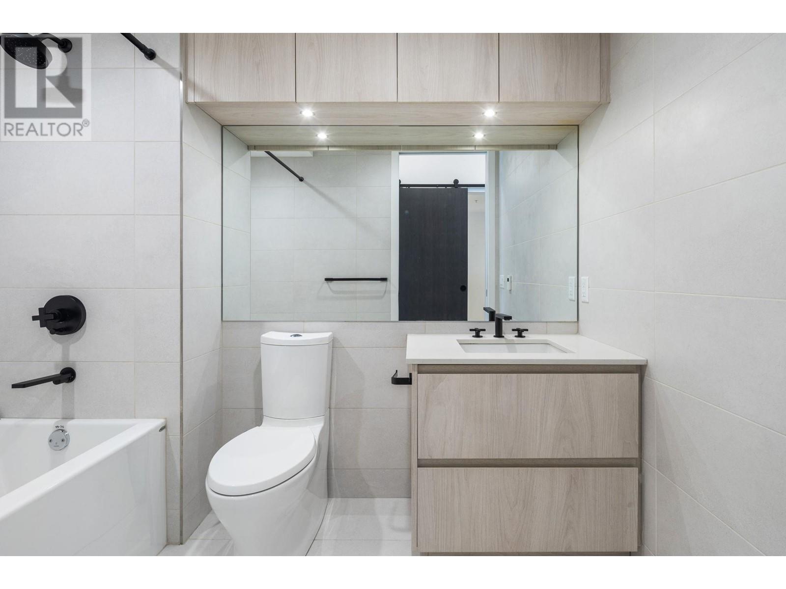 121 300 Salter Street, New Westminster, British Columbia  V3M 0L9 - Photo 18 - R2981152