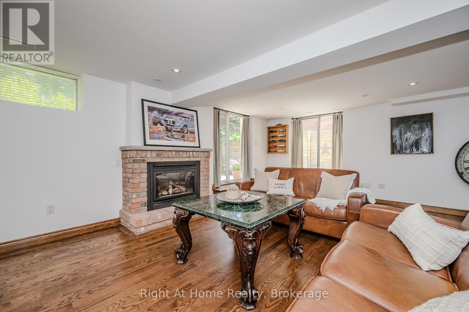 76 Brock Street W, Oakville, Ontario  L6K 2Z1 - Photo 27 - W12038641