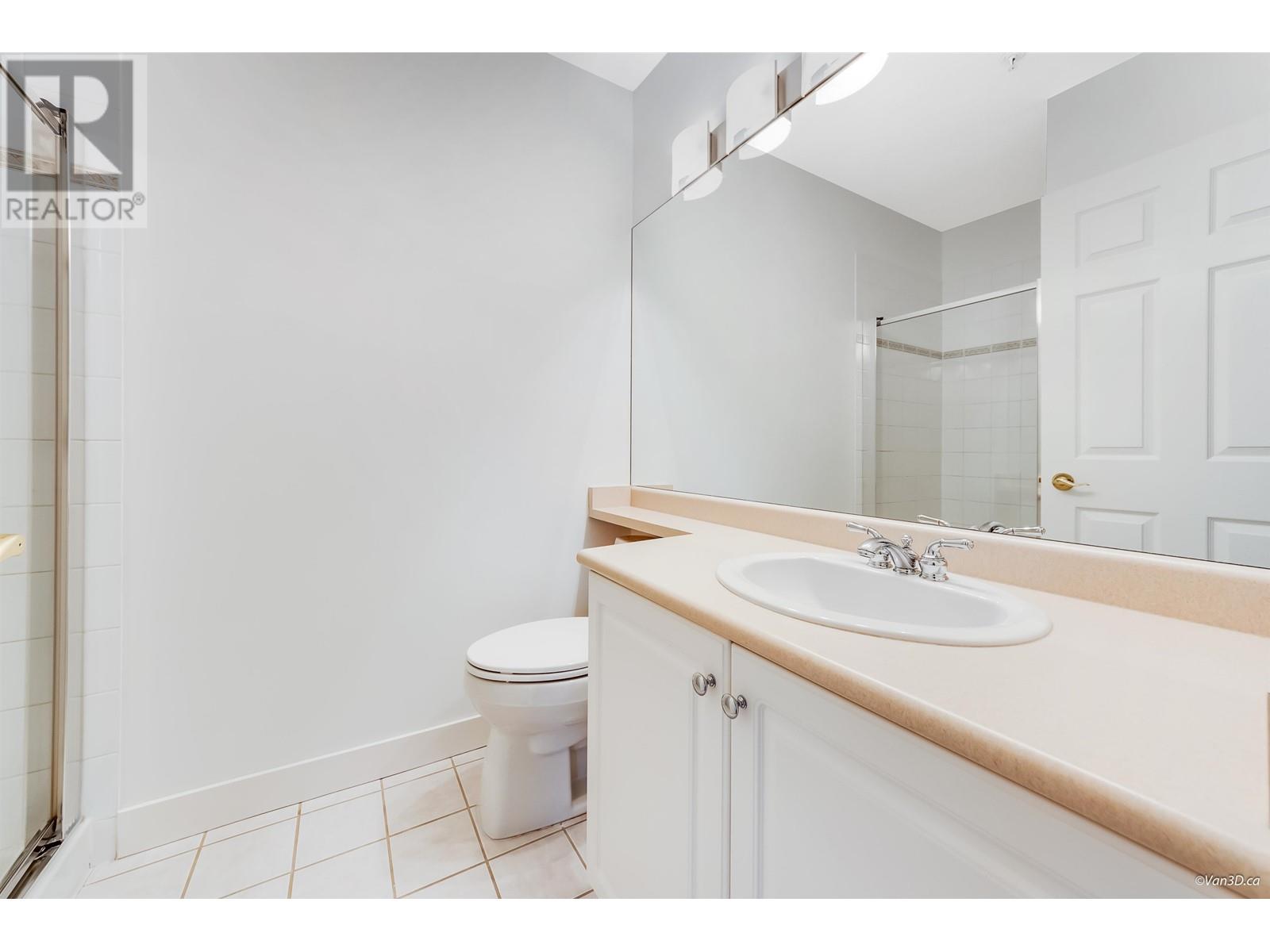 205 5270 Oakmount Crescent, Burnaby, British Columbia  V5H 4S1 - Photo 17 - R2981237