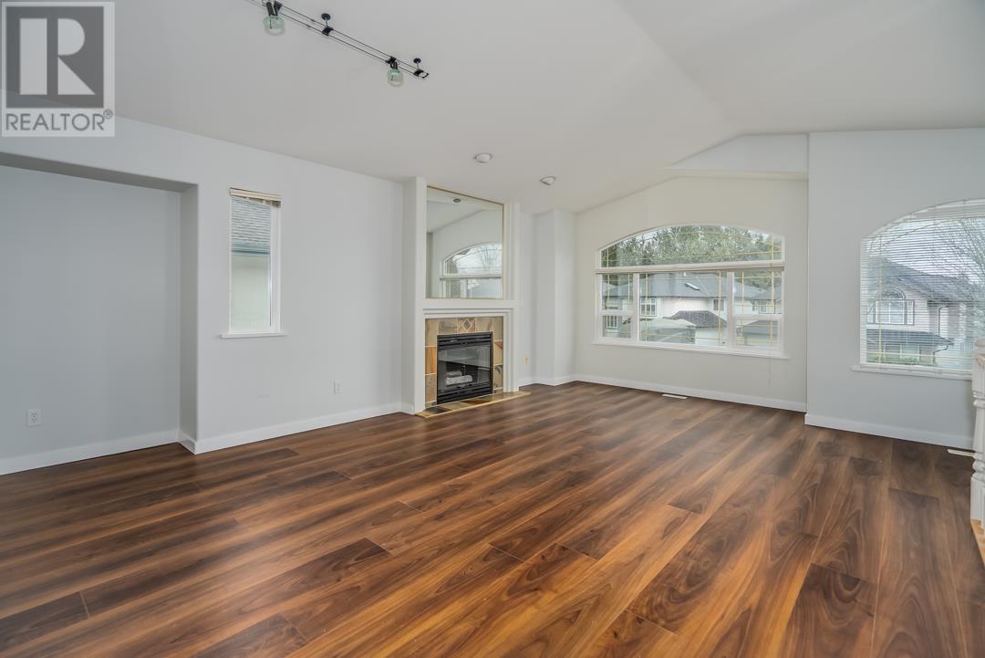 23835 114a Avenue, Maple Ridge, British Columbia  V2W 1V3 - Photo 2 - R2981209