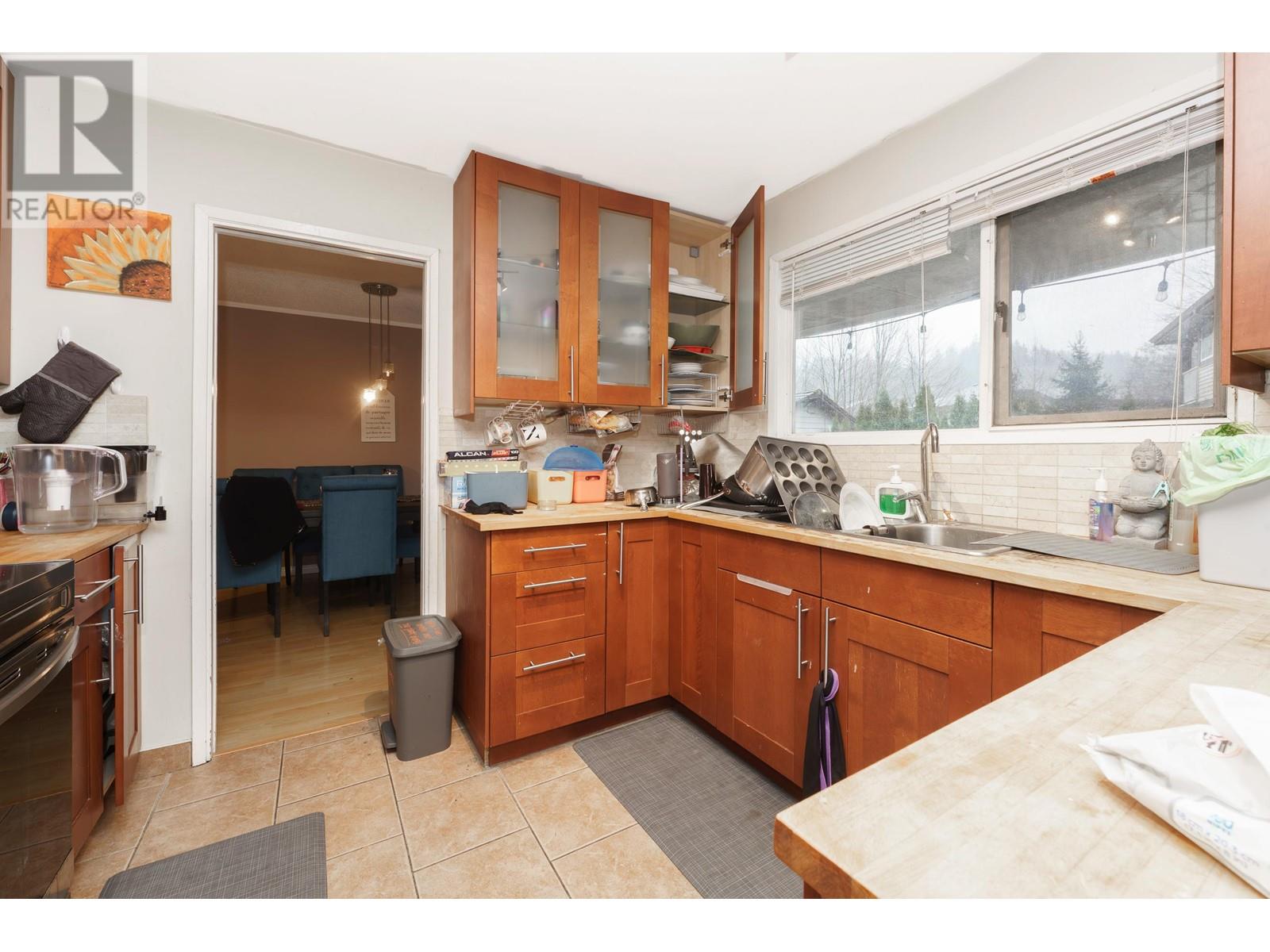 1443 Pipeline Place, Coquitlam, British Columbia  V3E 3P6 - Photo 5 - R2981242