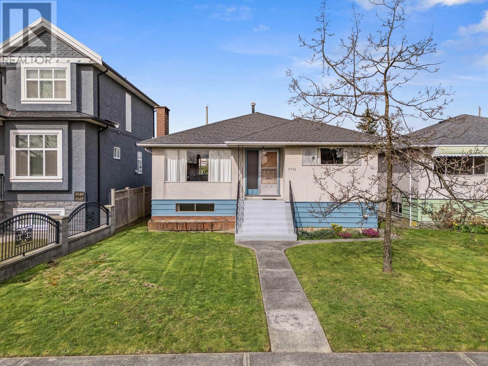 3155 E 52 AVENUE, vancouver, British Columbia