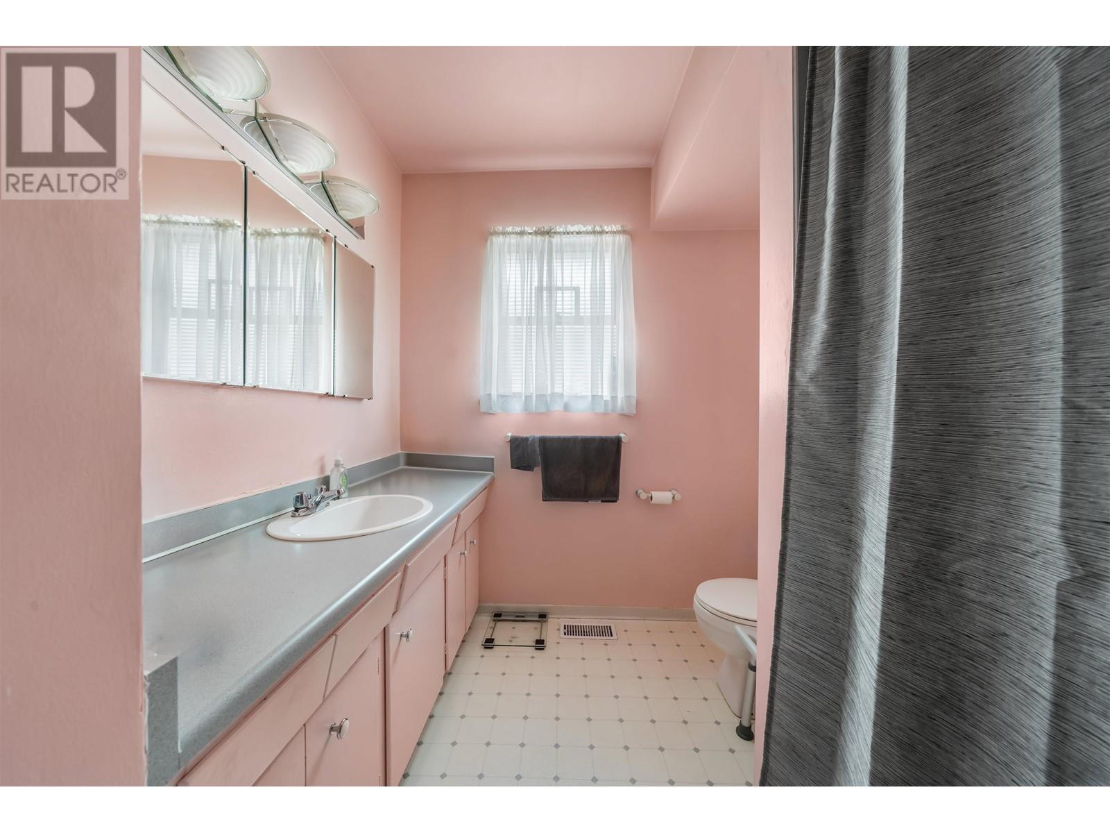 3155 E 52 Avenue, Vancouver, British Columbia  V5S 1T7 - Photo 18 - R2981250