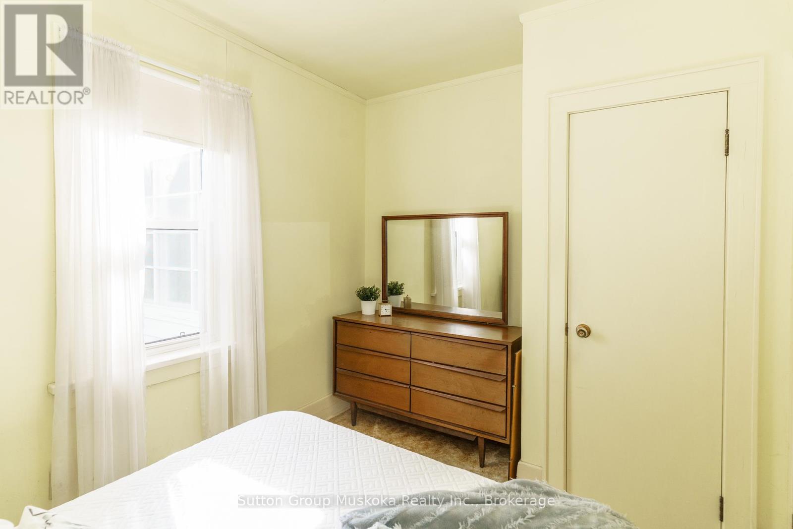 183 West Road, Huntsville, Ontario  P1H 1M7 - Photo 17 - X12038573