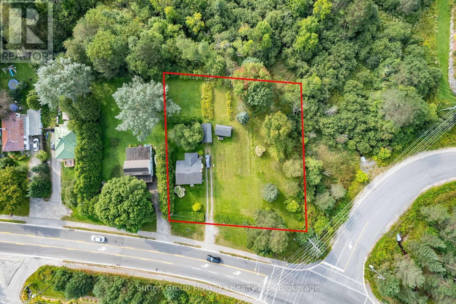 183 West Road, Huntsville, Ontario  P1H 1M7 - Photo 8 - X12038573