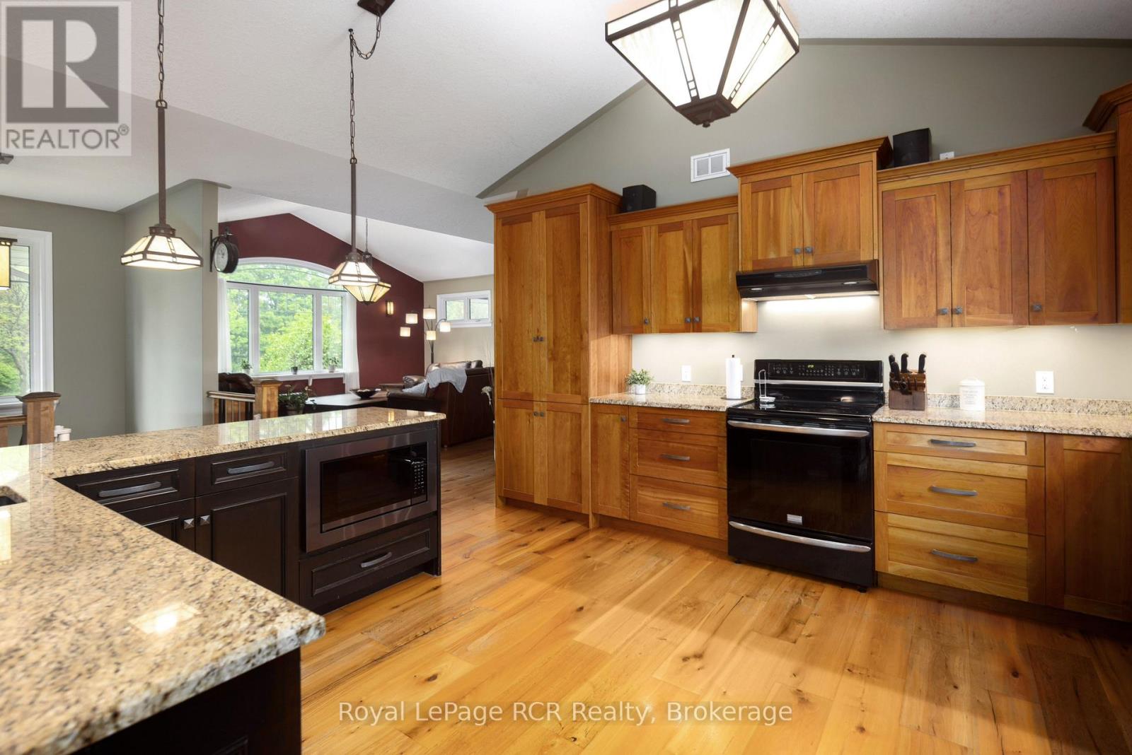 023038 Holland-Sydenham Townline, Chatsworth, Ontario  N0H 1G0 - Photo 15 - X12038600